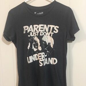 Local Celebrity Short Sleeve Graphic Tee Junior Sz L